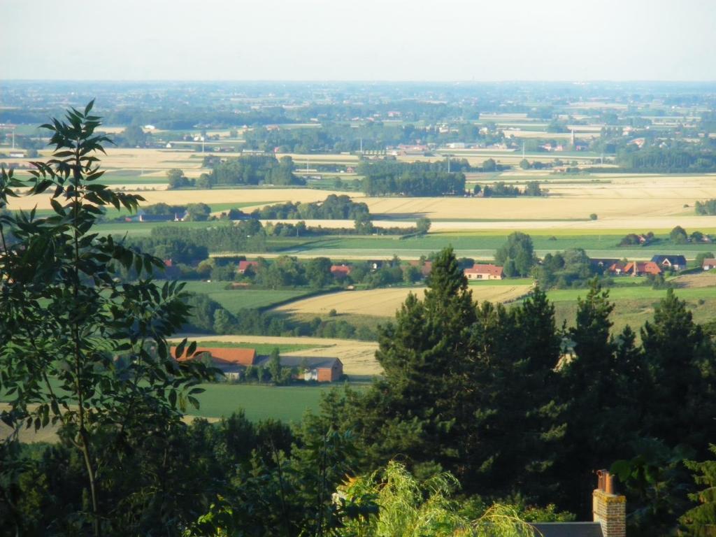 La Vallee Des Trois Monts Saint-Sylvestre-Cappel Exterior foto